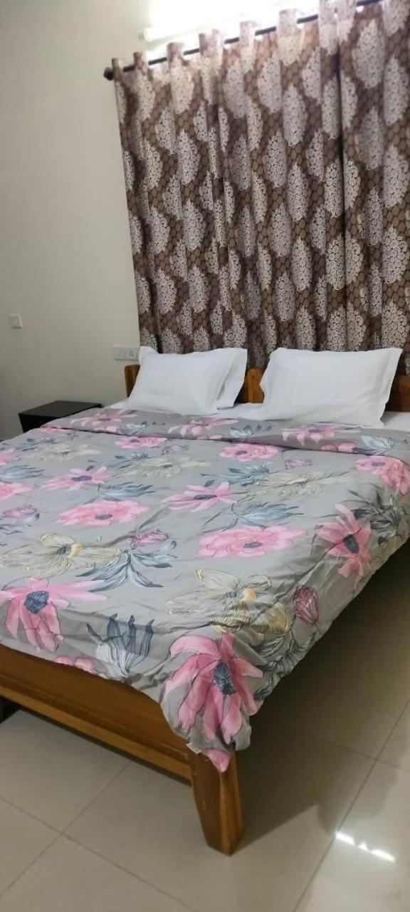 Brookside Service Apartment バンガロール エクステリア 写真