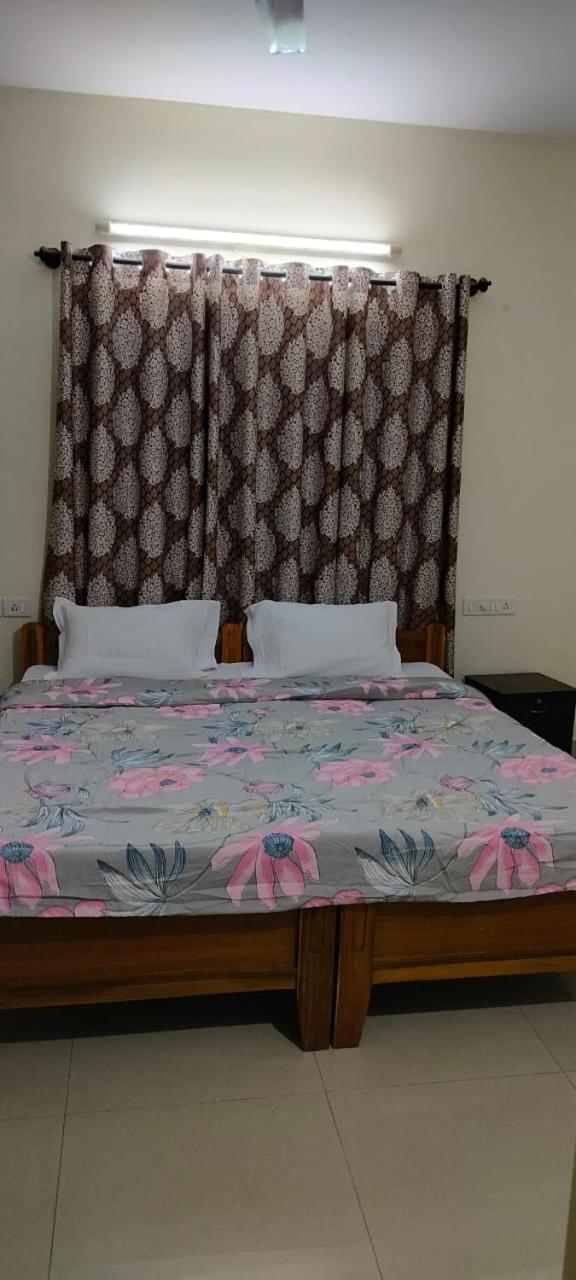 Brookside Service Apartment バンガロール エクステリア 写真